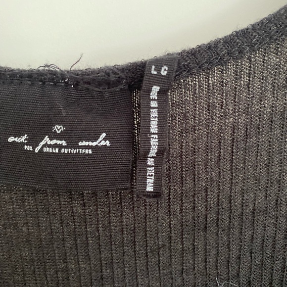 Black float tank top - Picture 3 of 4